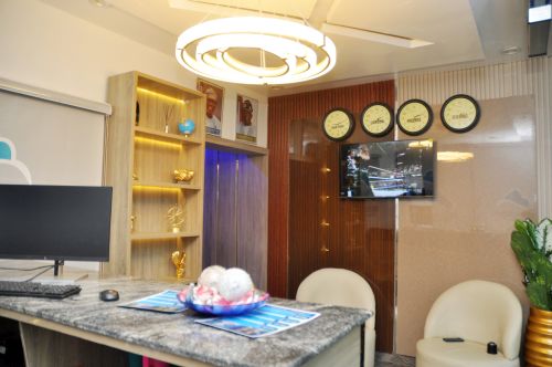 mega cloud hotel and suites..